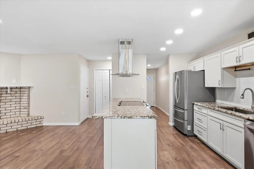 5561 Rutledge Drive The Colony, TX 75056