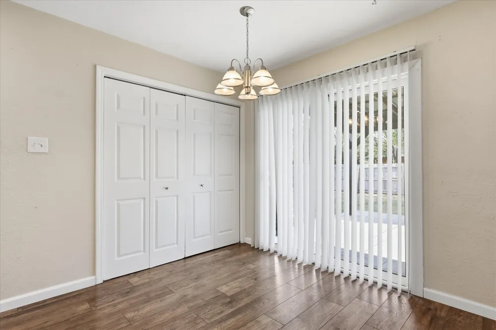 5561 Rutledge Drive The Colony, TX 75056