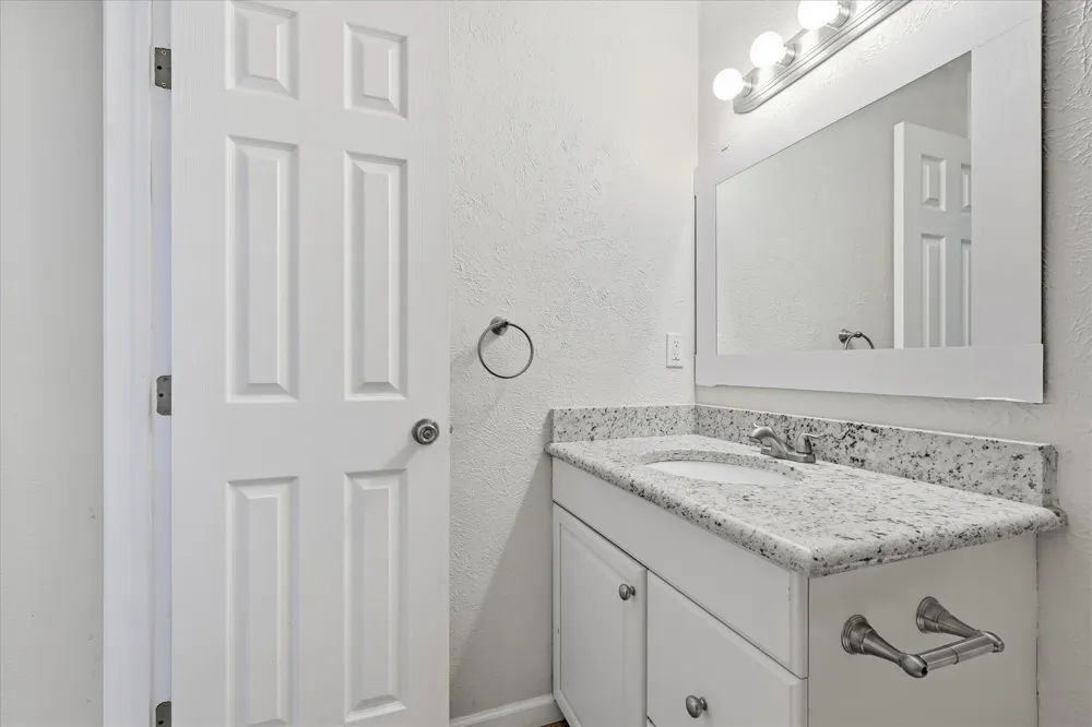 5561 Rutledge Drive The Colony, TX 75056