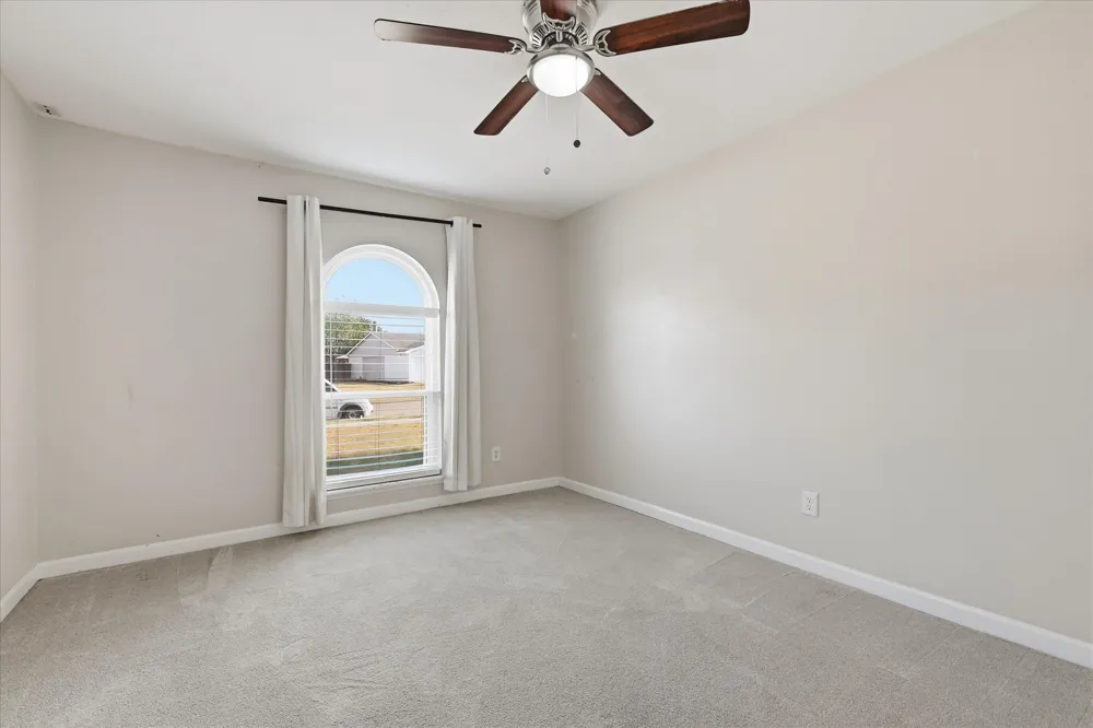 5561 Rutledge Drive The Colony, TX 75056