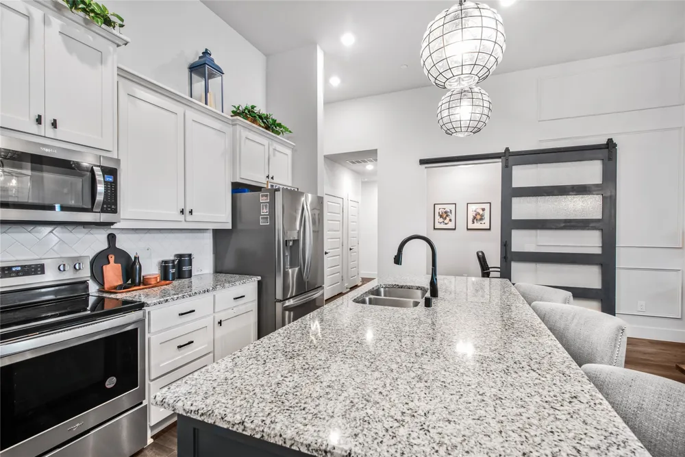 2644 Chardonnay Court Grand Prairie, TX 75054