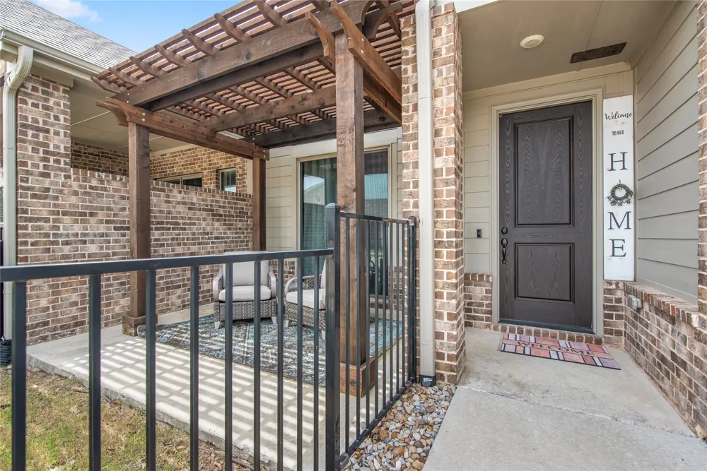 2644 Chardonnay Court Grand Prairie, TX 75054