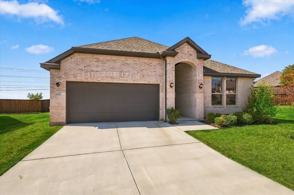 4100 Mistflower Way Northlake, TX 76226