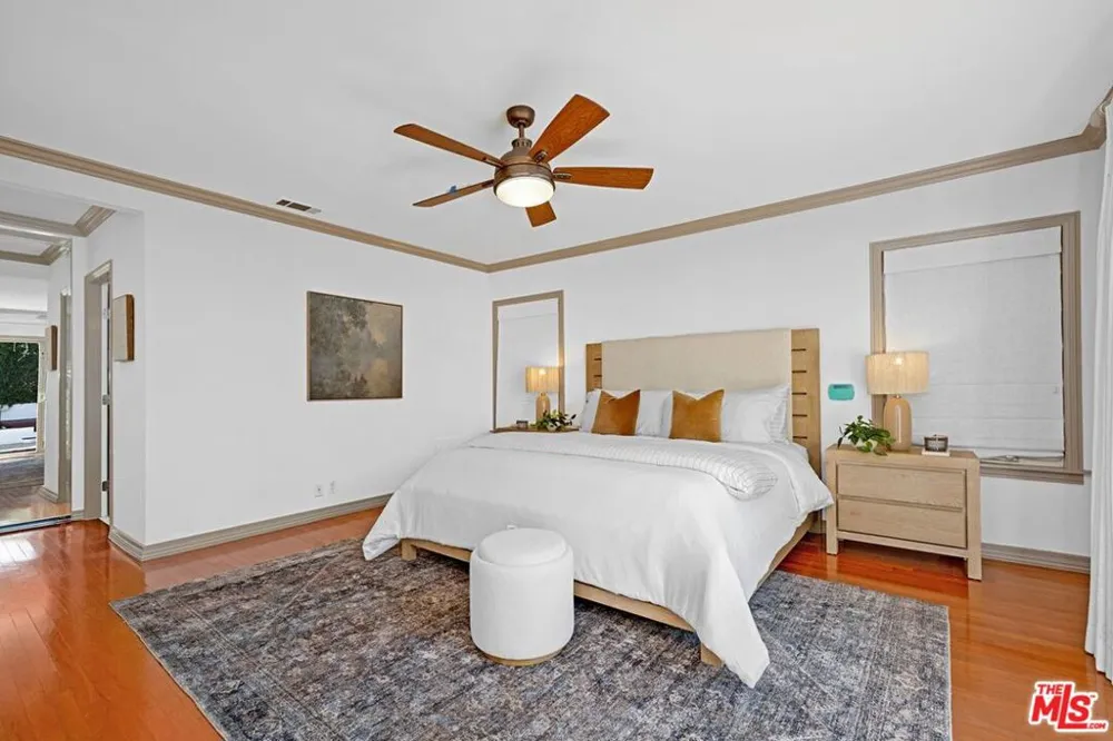 1173 S Point View Street Los Angeles, CA 90035