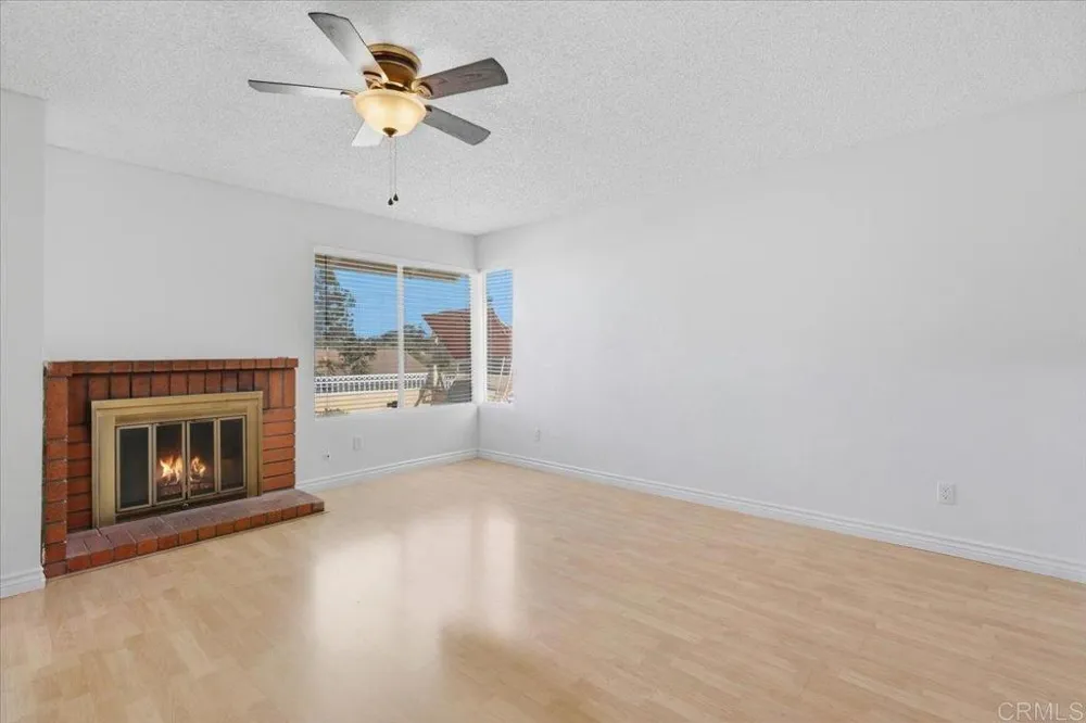 6859 Paris Way San Diego, CA 92139