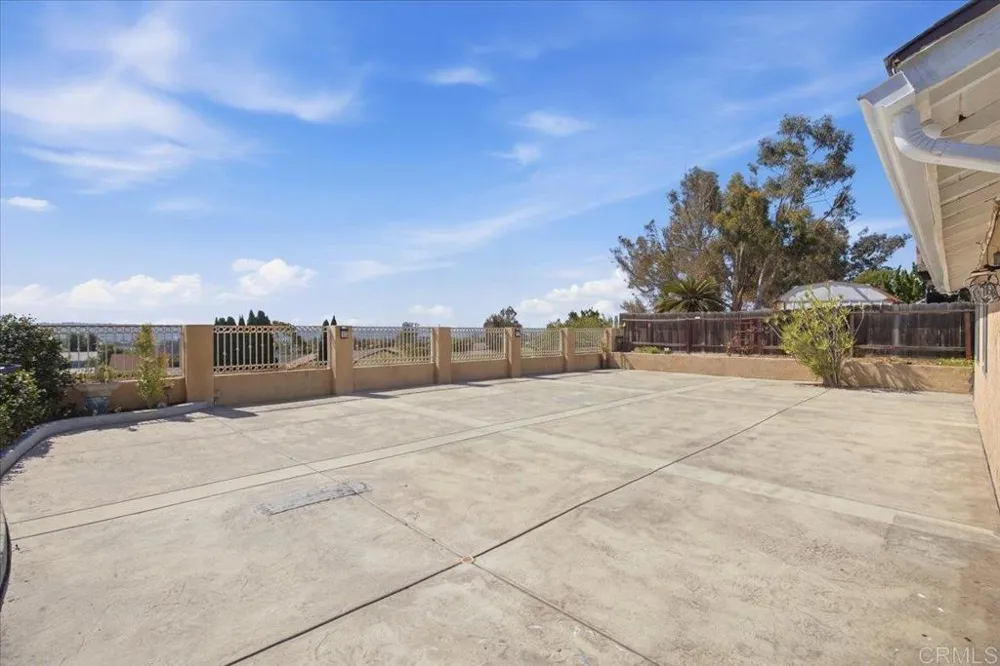 6859 Paris Way San Diego, CA 92139
