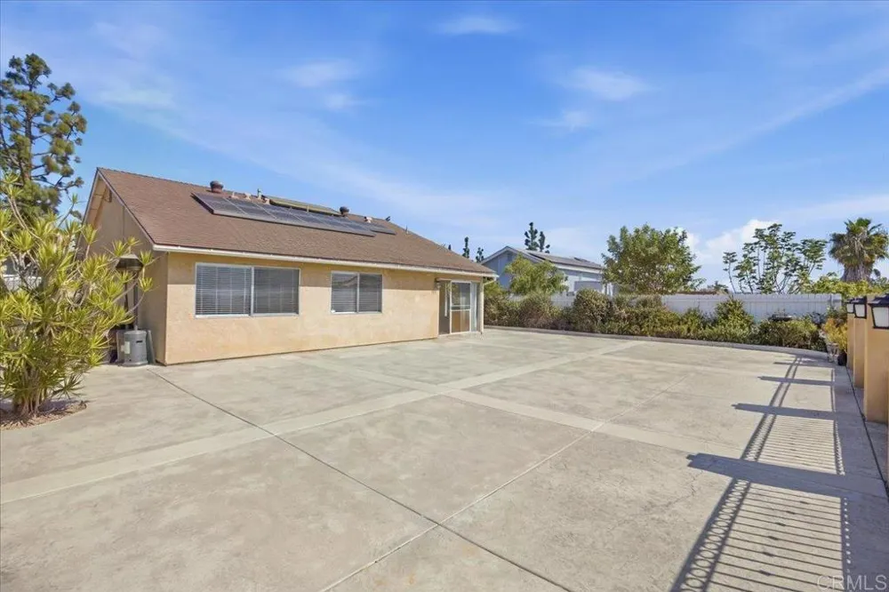 6859 Paris Way San Diego, CA 92139