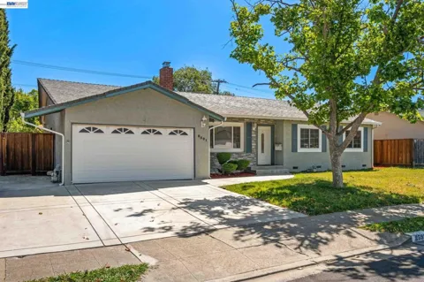 8591 Beverly Ln