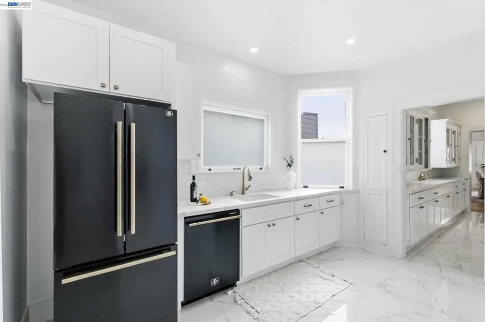 2404 Divisadero St San Francisco, CA 94115