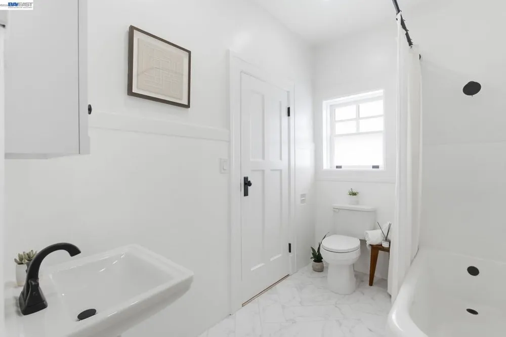 2404 Divisadero St San Francisco, CA 94115