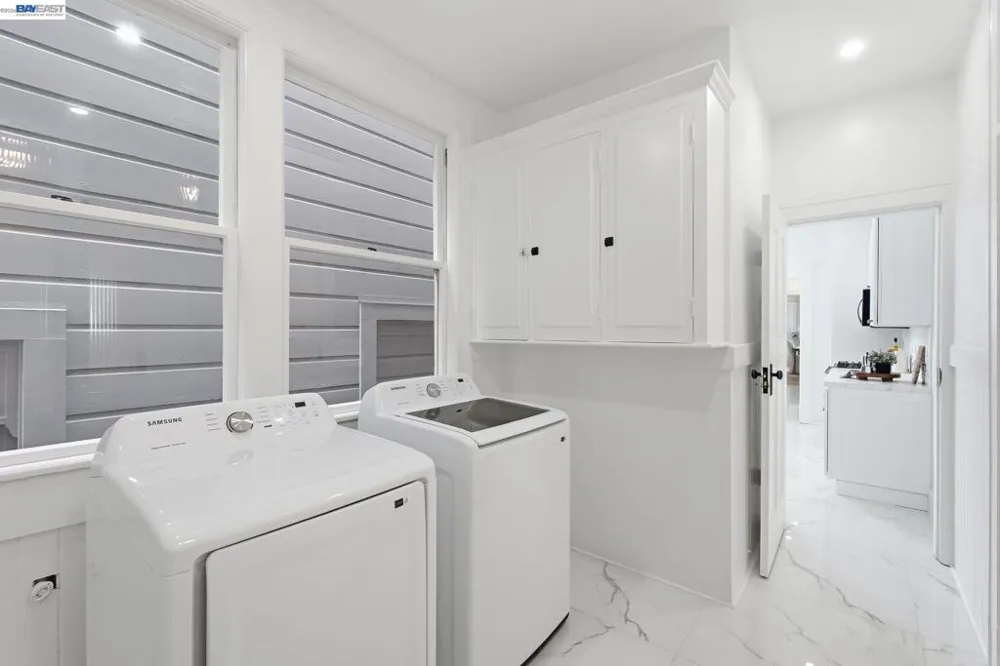2404 Divisadero St San Francisco, CA 94115