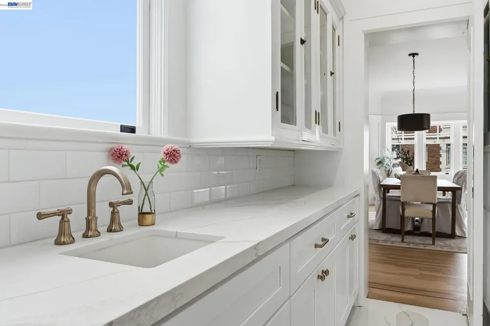 2404 Divisadero St San Francisco, CA 94115