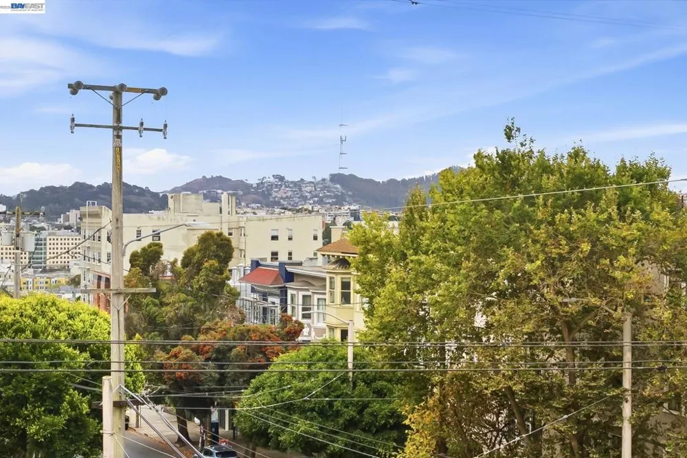 2404 Divisadero St San Francisco, CA 94115