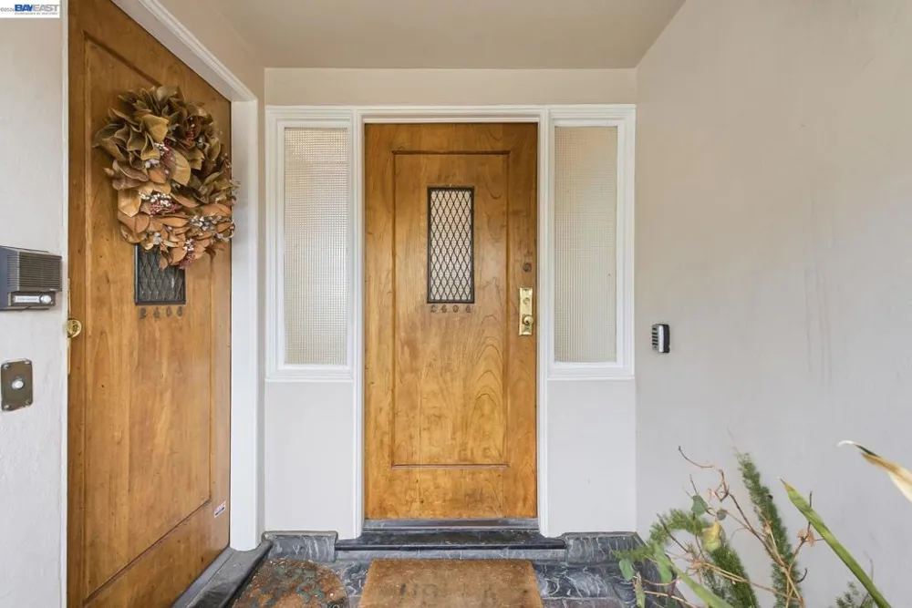 2404 Divisadero St San Francisco, CA 94115