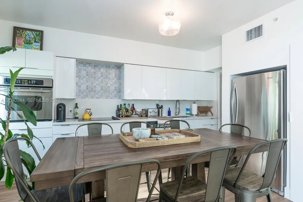 1528 Brickell Ave #109 Miami, FL 33129