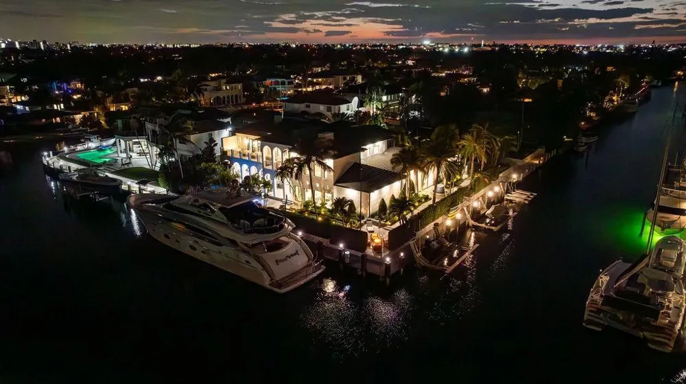 2457 NE 26TH STREET Lighthouse Point, FL 33064