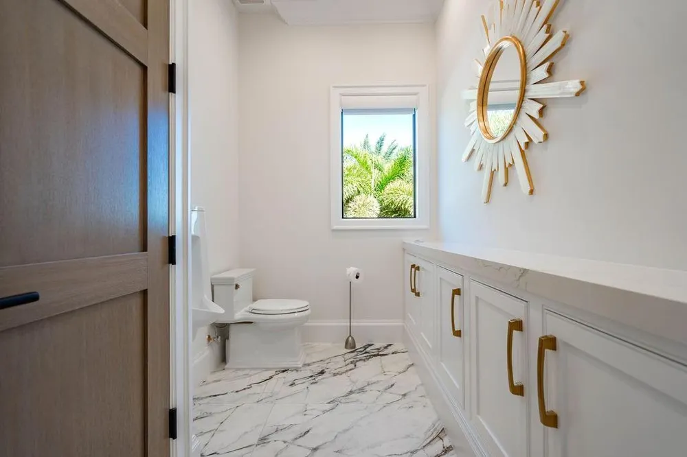 2457 NE 26TH STREET Lighthouse Point, FL 33064