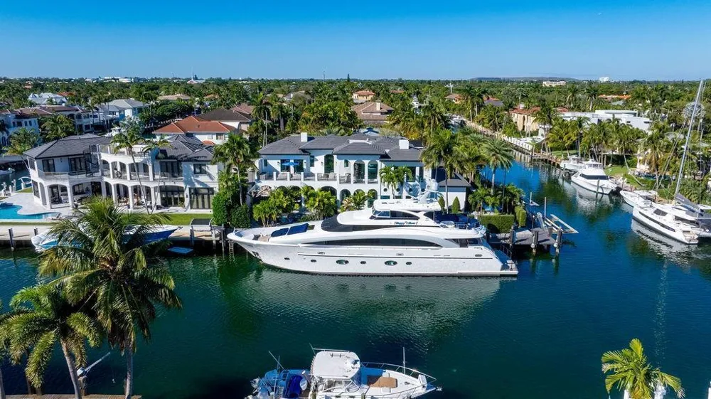 2457 NE 26TH STREET Lighthouse Point, FL 33064