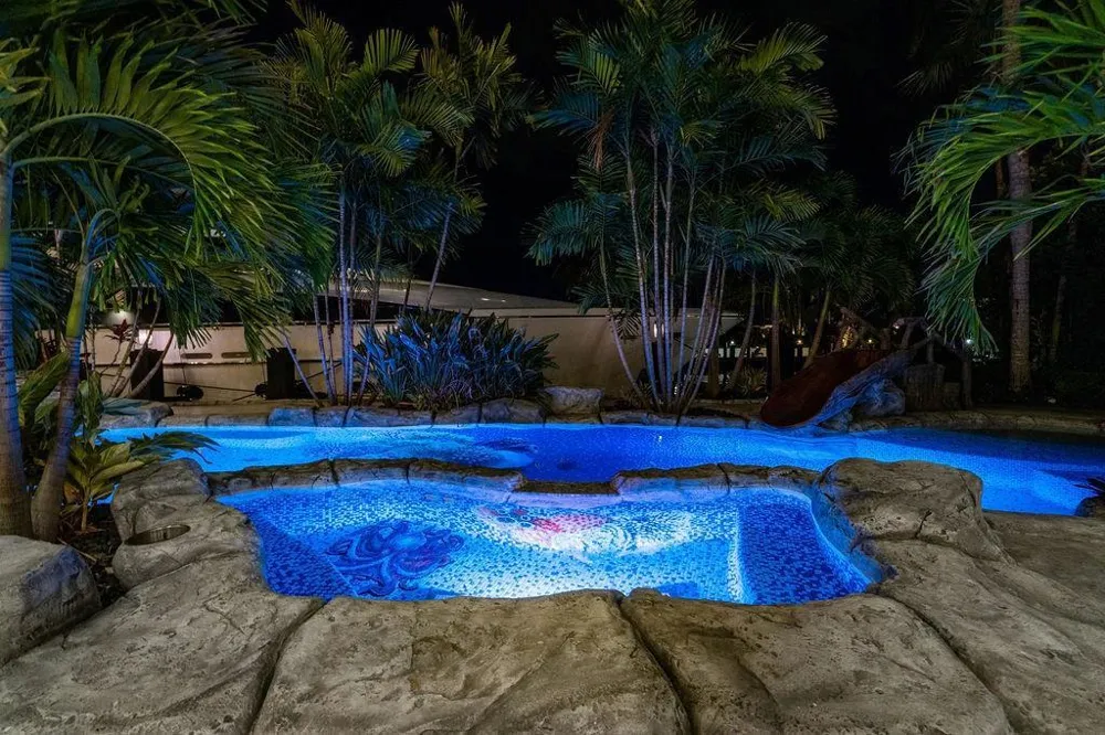 2457 NE 26TH STREET Lighthouse Point, FL 33064