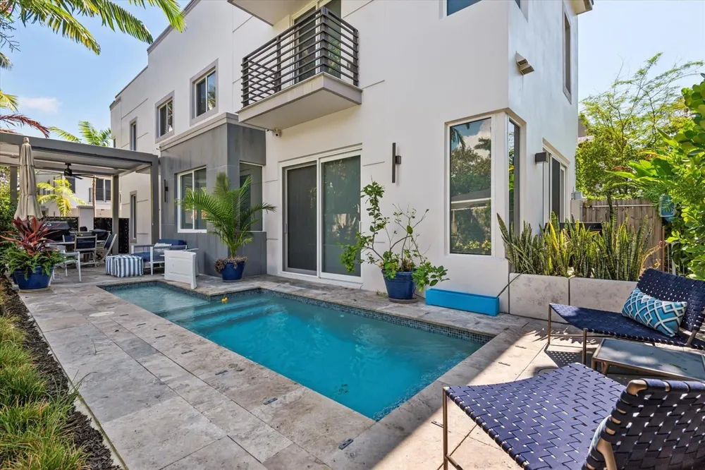 815 NE 17th Avenue #5 Fort Lauderdale, FL 33304