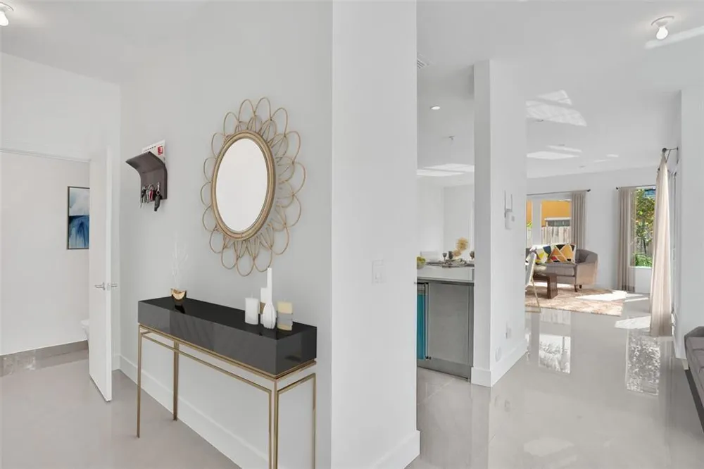 815 NE 17th Avenue #5 Fort Lauderdale, FL 33304