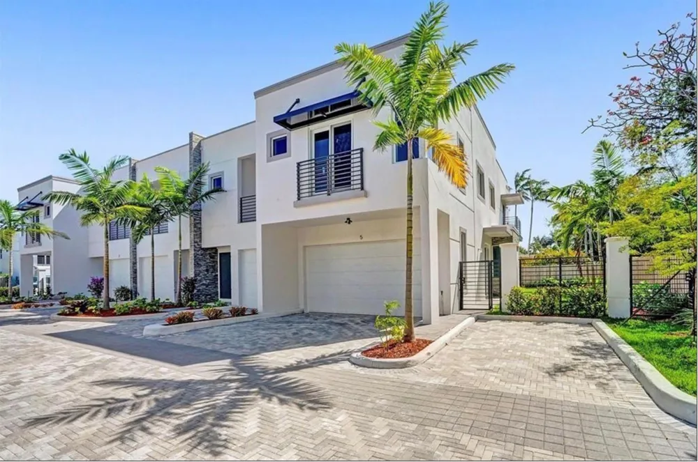 815 NE 17th Avenue #5 Fort Lauderdale, FL 33304
