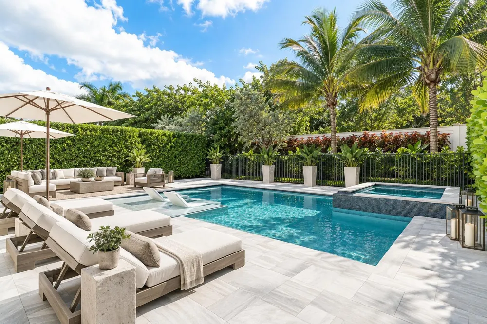 9006 Dulcetto Court Boca Raton, FL 33496