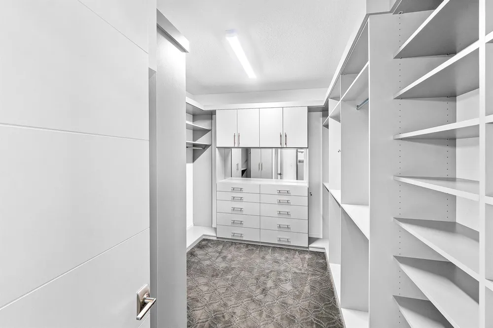 9006 Dulcetto Court Boca Raton, FL 33496
