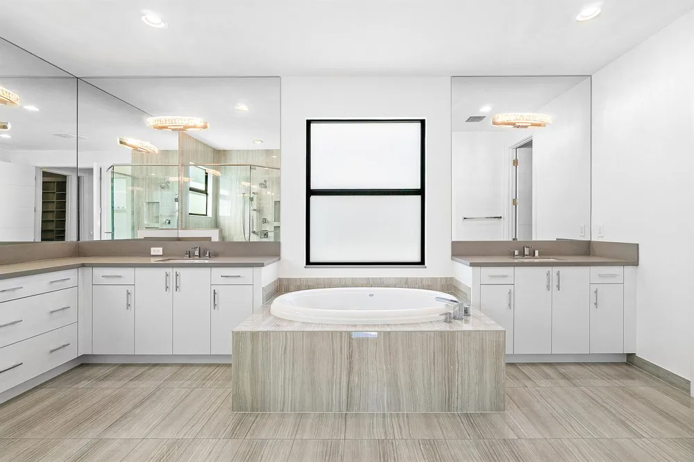 9006 Dulcetto Court Boca Raton, FL 33496