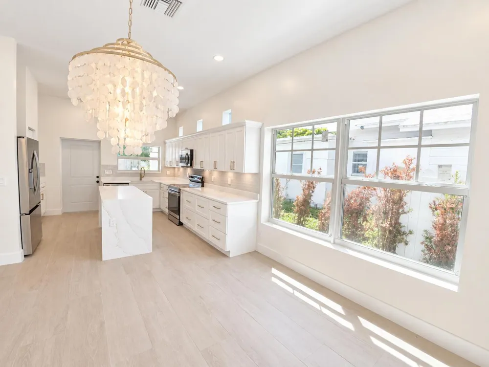 520 38TH STREET West Palm Beach, FL 33407
