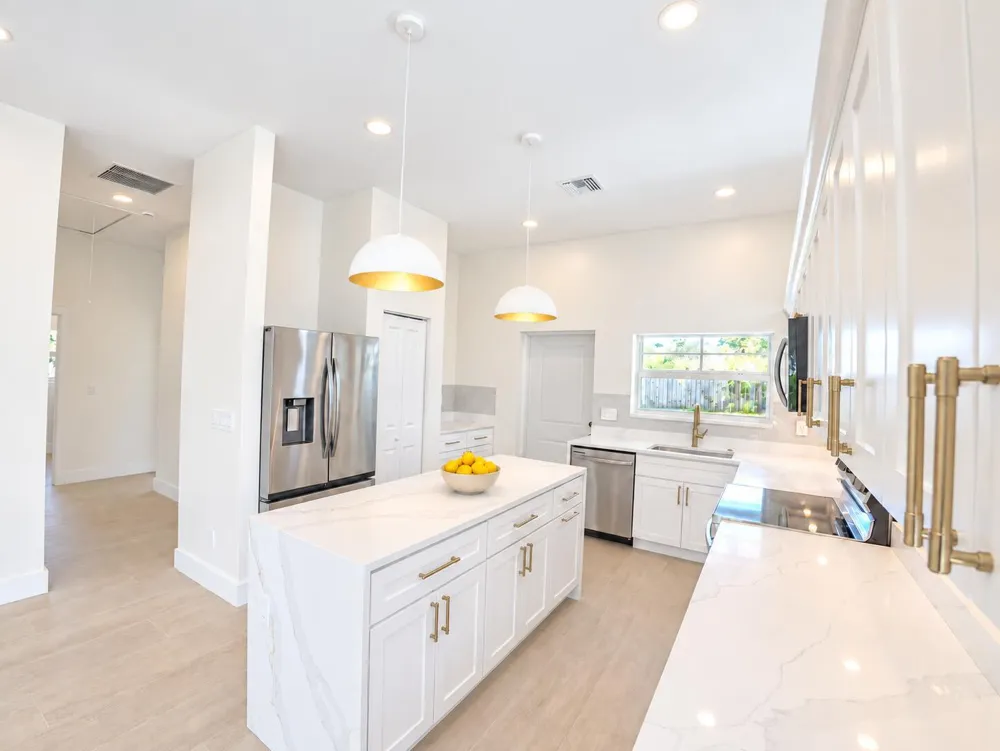 520 38TH STREET West Palm Beach, FL 33407