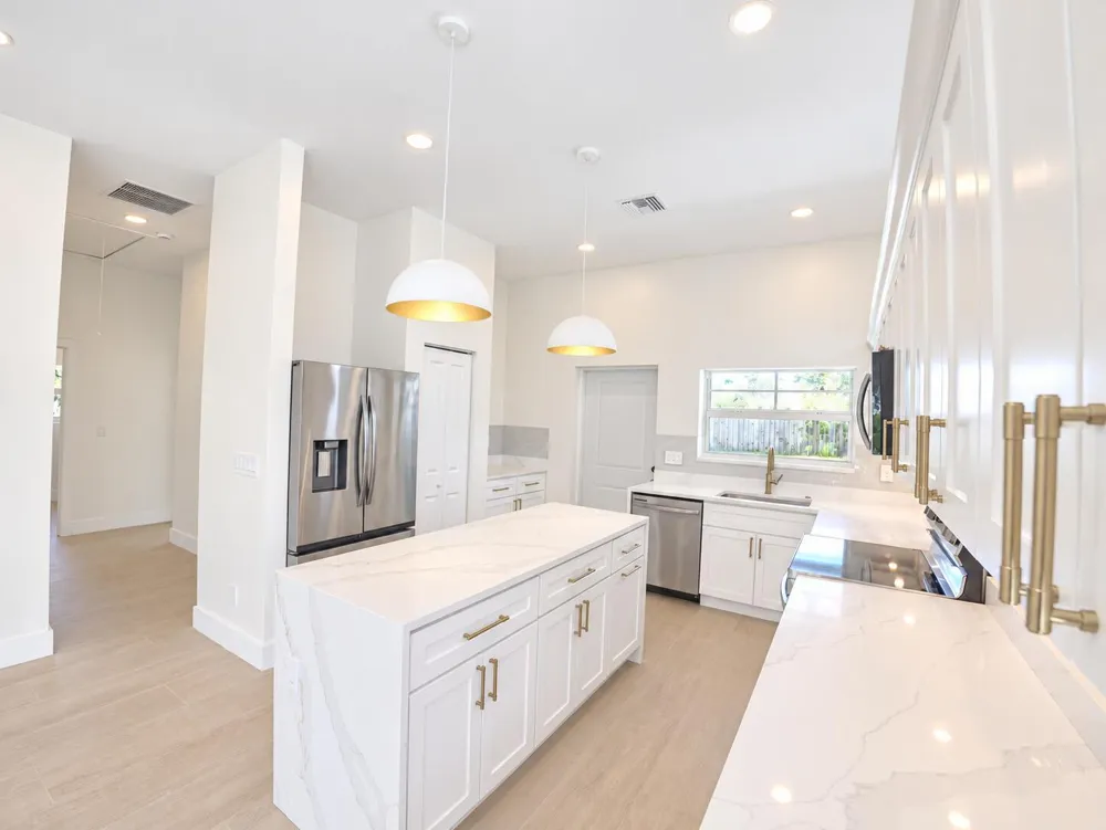 520 38TH STREET West Palm Beach, FL 33407