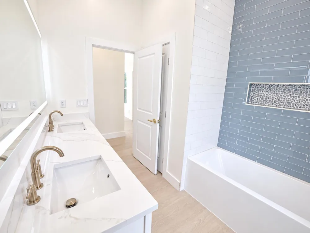 520 38TH STREET West Palm Beach, FL 33407