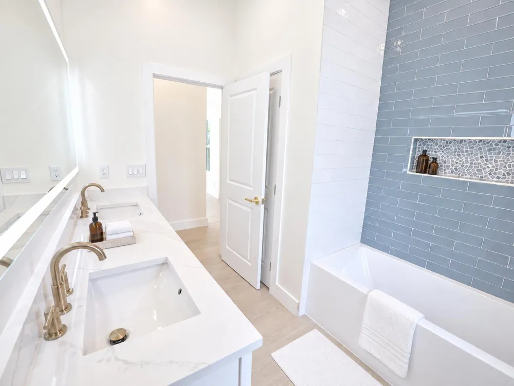 520 38TH STREET West Palm Beach, FL 33407
