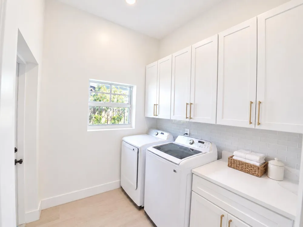 520 38TH STREET West Palm Beach, FL 33407