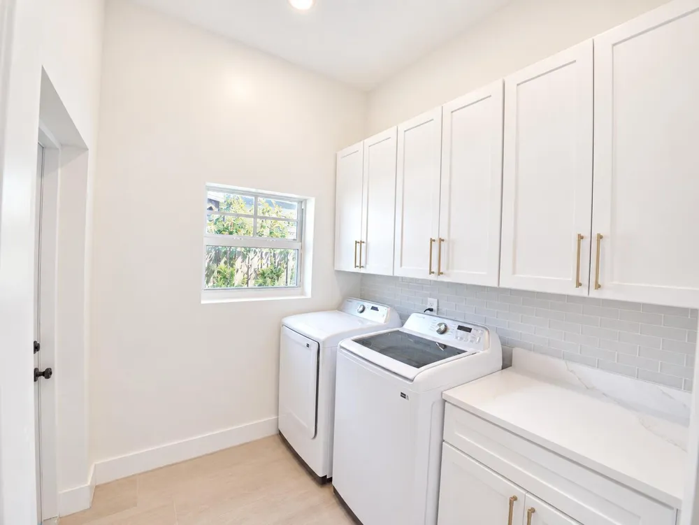 520 38TH STREET West Palm Beach, FL 33407