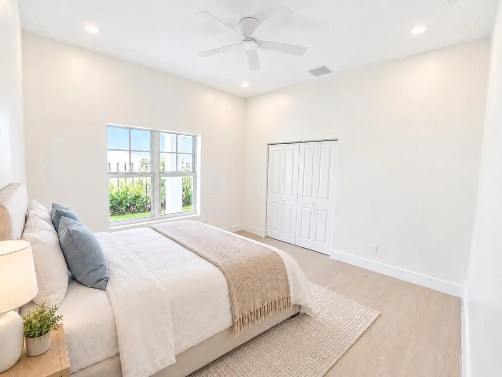 520 38TH STREET West Palm Beach, FL 33407