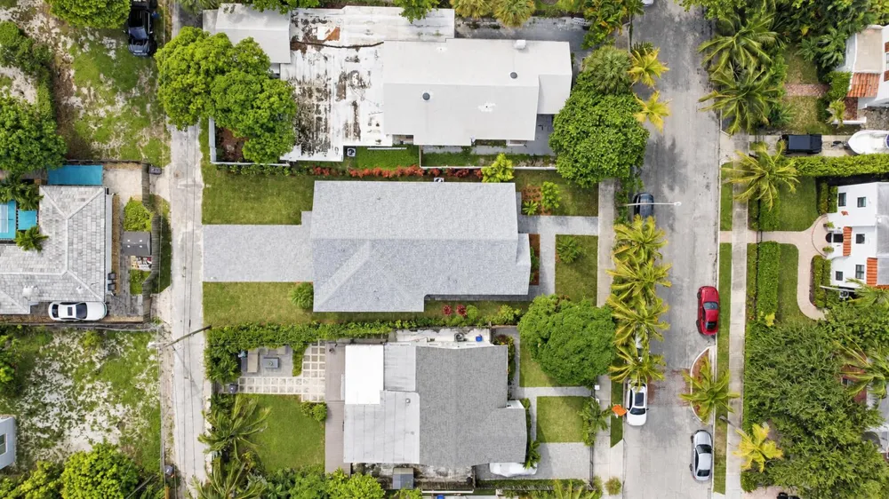 520 38TH STREET West Palm Beach, FL 33407