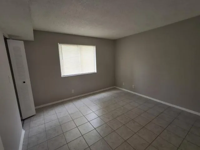 701 Gardens Drive #102 Pompano Beach, FL 33069