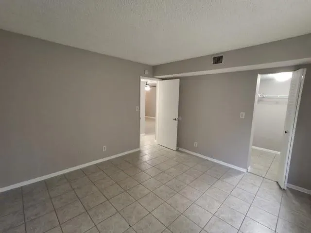 701 Gardens Drive #102 Pompano Beach, FL 33069