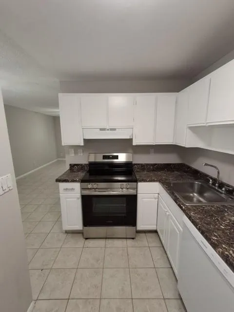 701 Gardens Drive #102 Pompano Beach, FL 33069