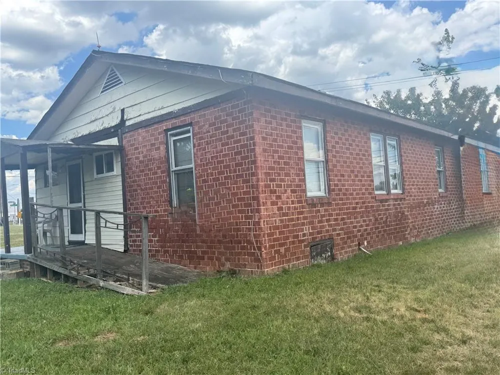 504 Norwalk Street Greensboro, NC 27407