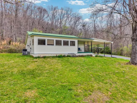1447 Dry Shave Rd