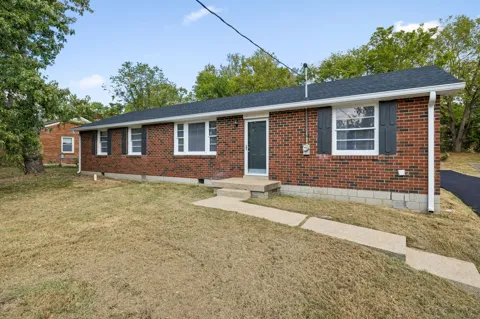 245 Bonnacroft Dr