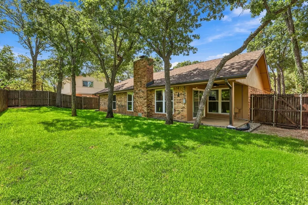 3400 Pecan Circle Bedford, TX 76021