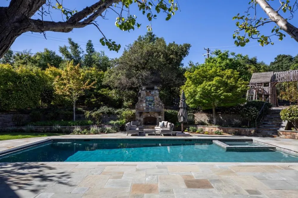 12366 Priscilla Lane Los Altos Hills, CA 94022