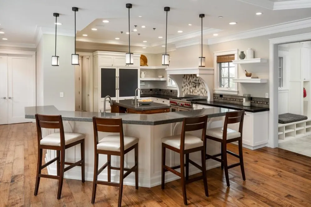 12366 Priscilla Lane Los Altos Hills, CA 94022