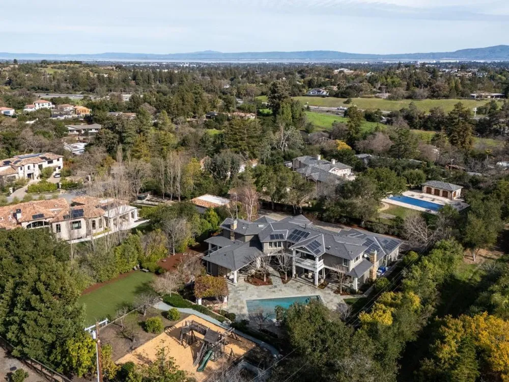 12366 Priscilla Lane Los Altos Hills, CA 94022
