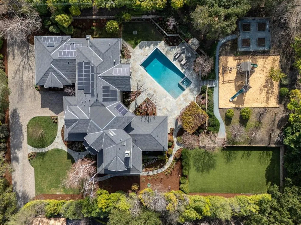 12366 Priscilla Lane Los Altos Hills, CA 94022