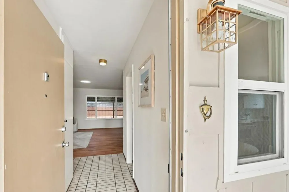 874 San Ardo Way Mountain View, CA 94043